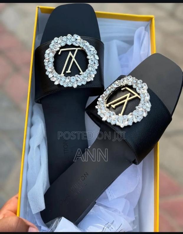 Lv Sandals