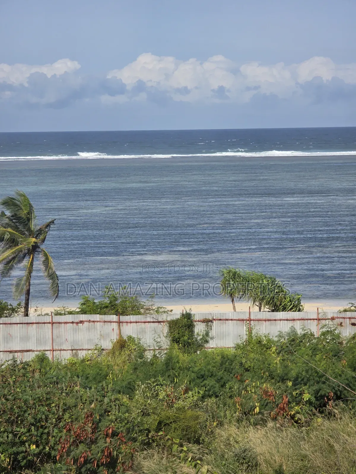 3bdrm Townhouse/Terrace in Kikambala Beachfront for sale