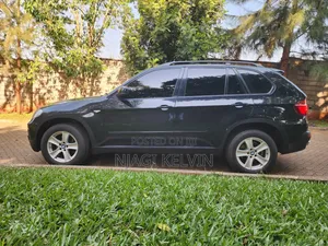 BMW X5 xDrive30i AWD (3.0L 6cyl 6A) 2010 Black