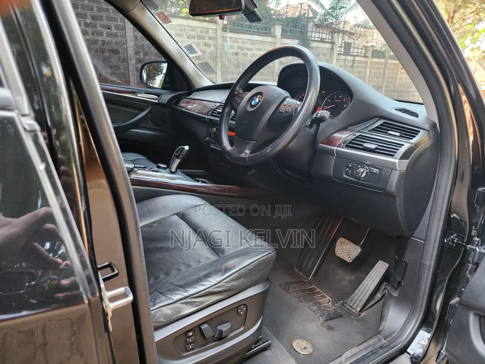 BMW X5 xDrive30i AWD (3.0L 6cyl 6A) 2010 Black