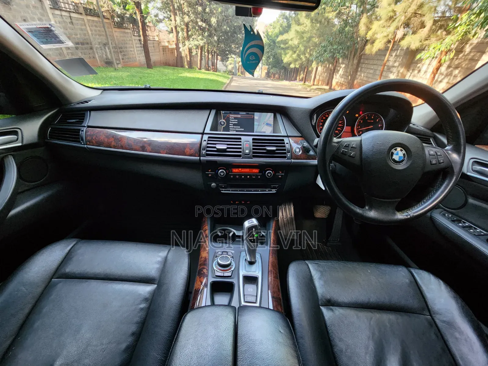 BMW X5 xDrive30i AWD (3.0L 6cyl 6A) 2010 Black