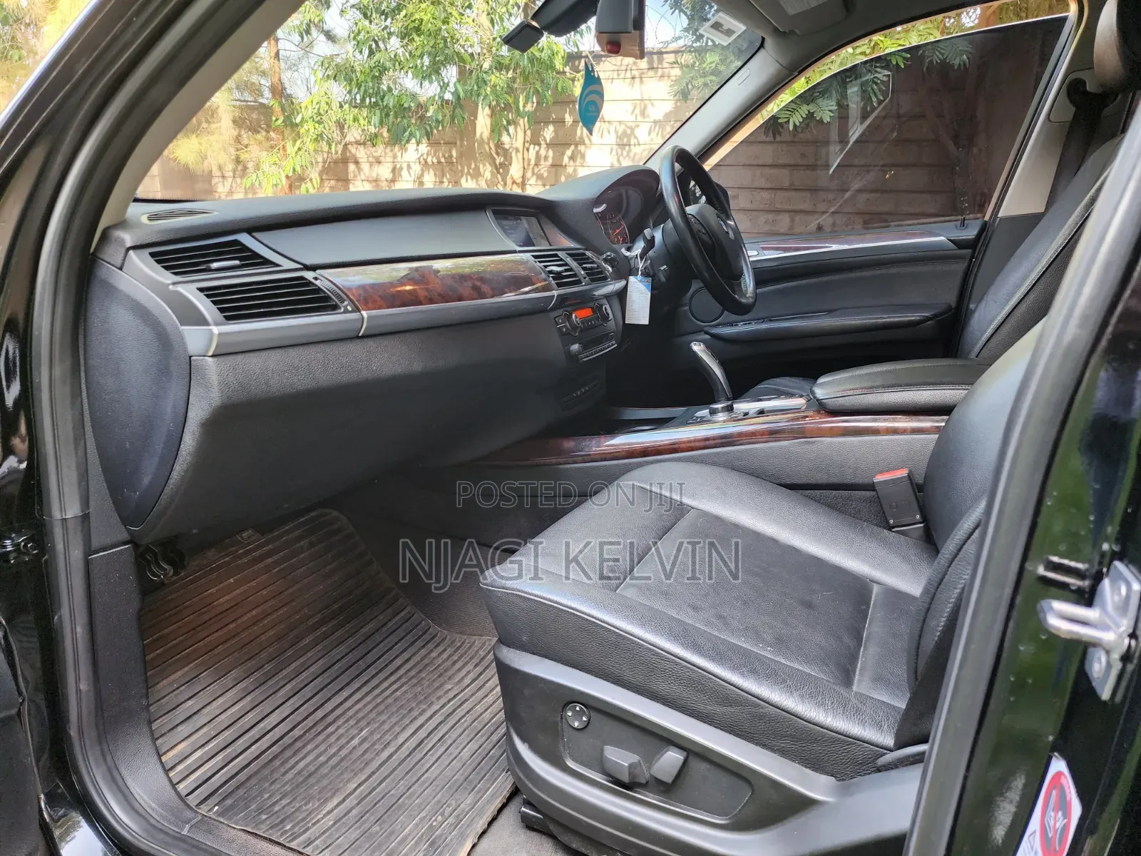 BMW X5 xDrive30i AWD (3.0L 6cyl 6A) 2010 Black