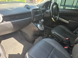 Mazda Demio 2010 Gray