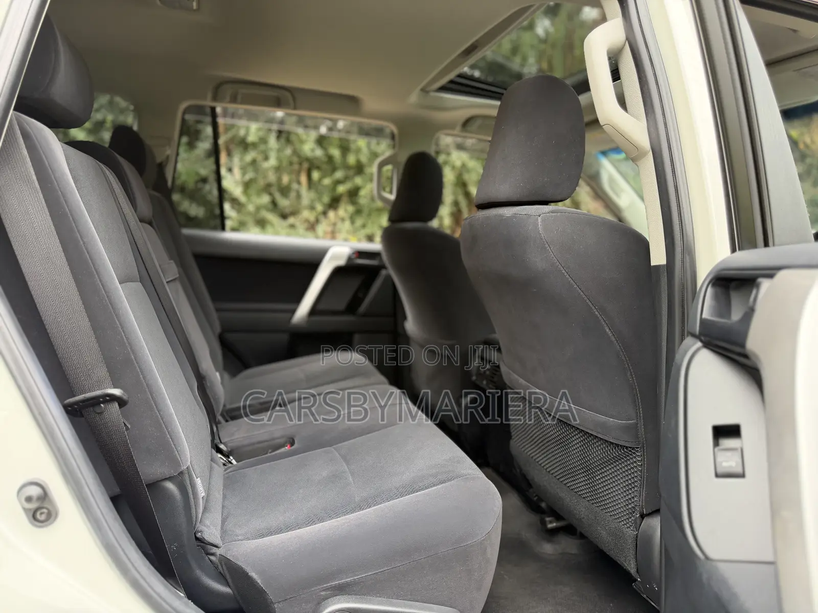 Toyota Land Cruiser Prado 2.8 2019 White