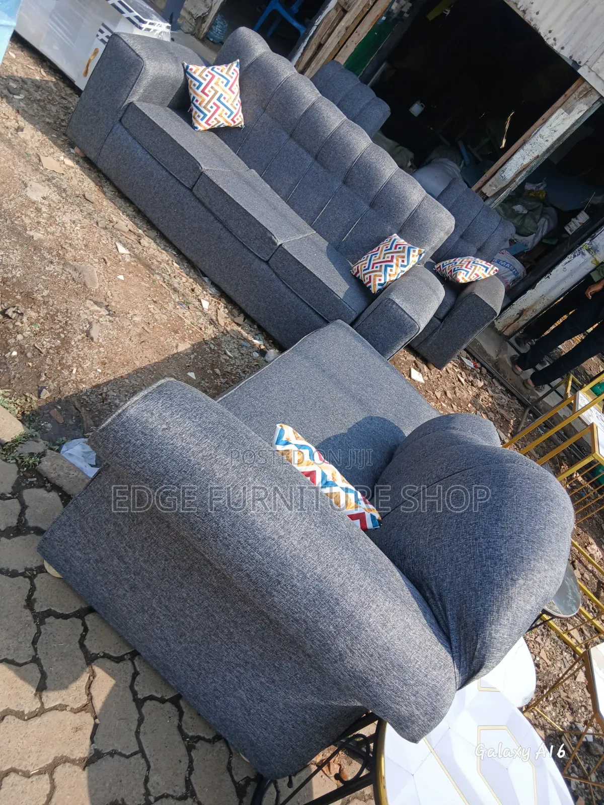 Three Sester and Sofabed 6seater Sofs for Sale