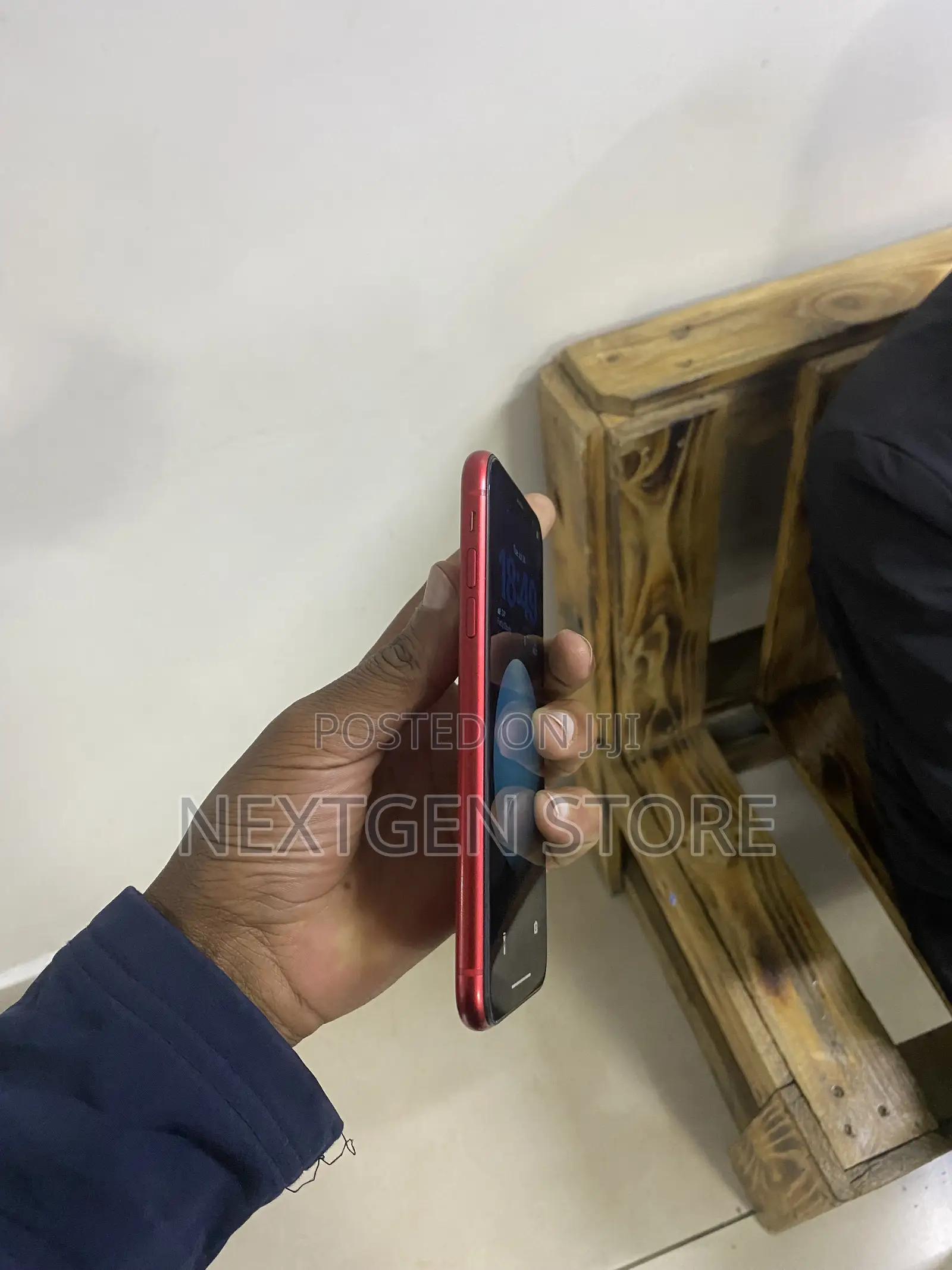 Apple iPhone 11 128 GB Red