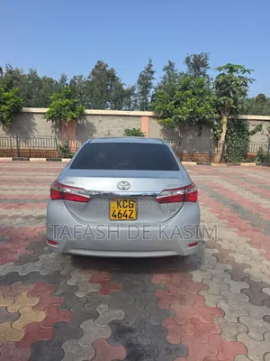 Toyota Corolla 2016 Silver