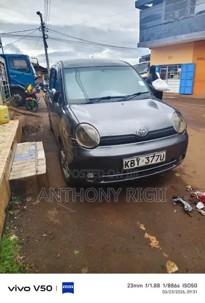 Toyota Sienta 1.5 FWD 2006 Gray