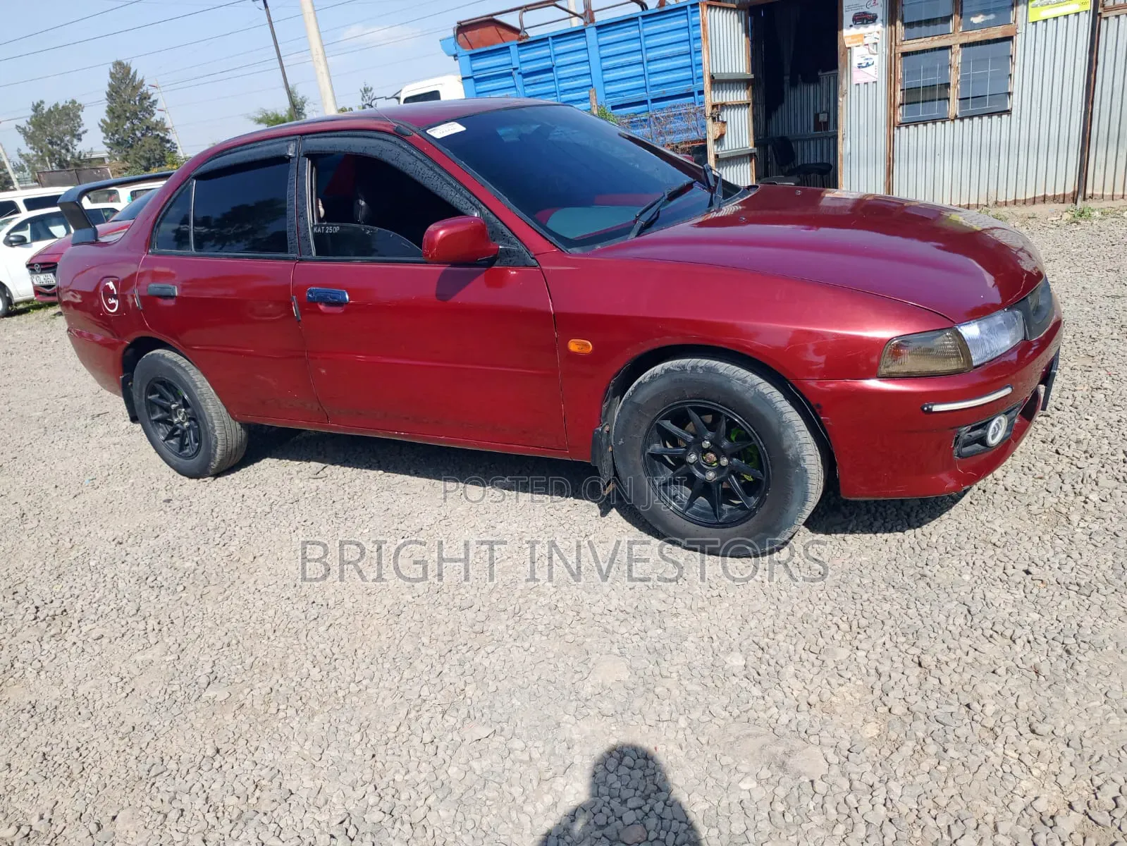 Mitsubishi Lancer 2000