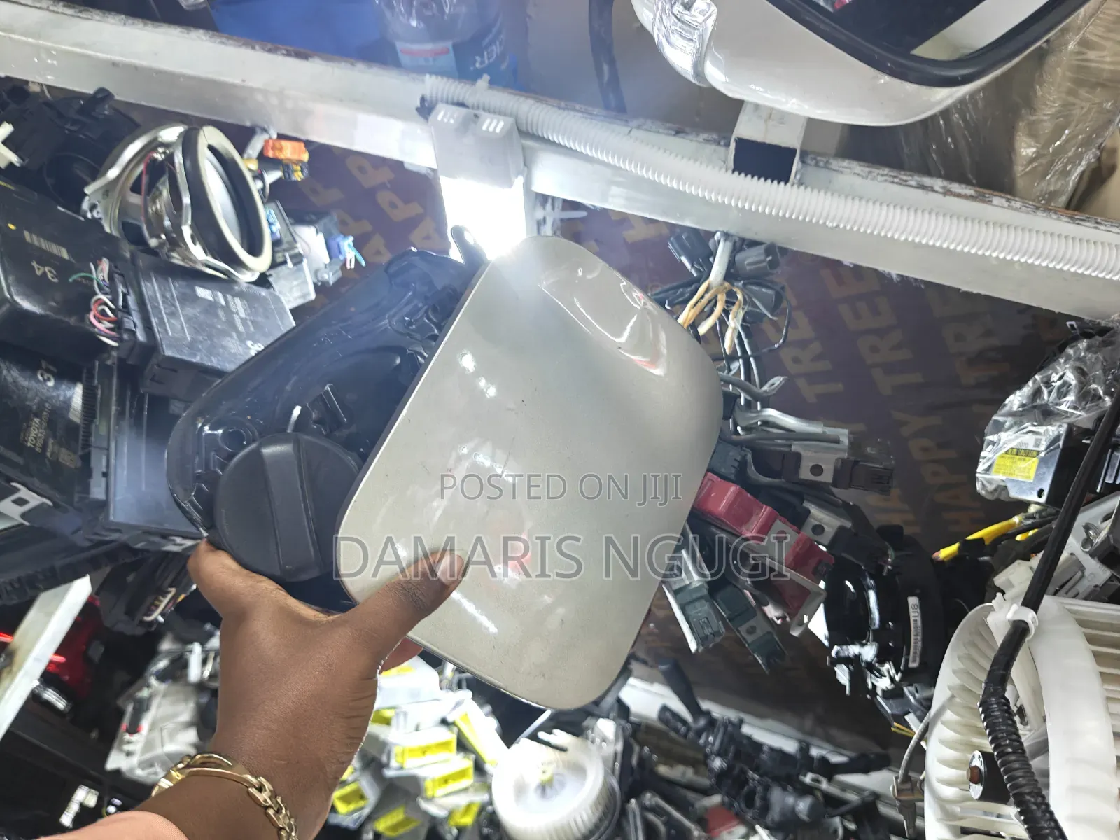 Prado 150/160 Fuel Inlet Cover