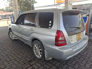 Subaru Forester 2003 Silver