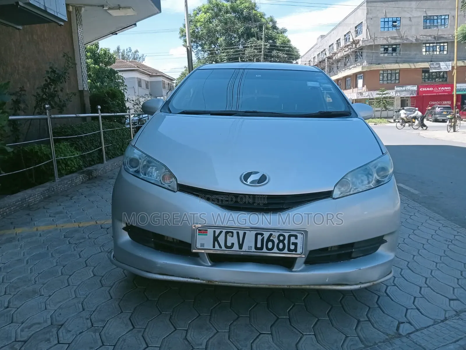 Toyota Wish 2012 Silver
