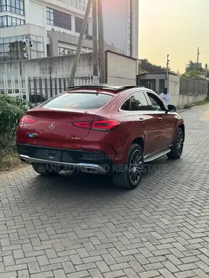 Mercedes-Benz GLE-Class 2020 Red
