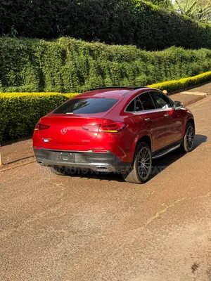 Mercedes-Benz GLE-Class 2020 Red