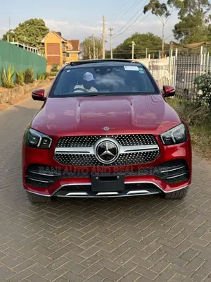 Mercedes-Benz GLE-Class 2020 Red