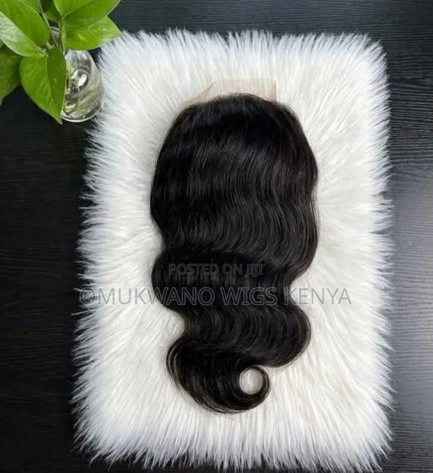 Peruvian Body Waves Wig - thumbnail 2