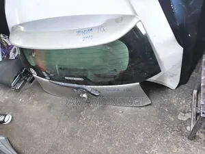 Toyota IQ Boot Ex Japan