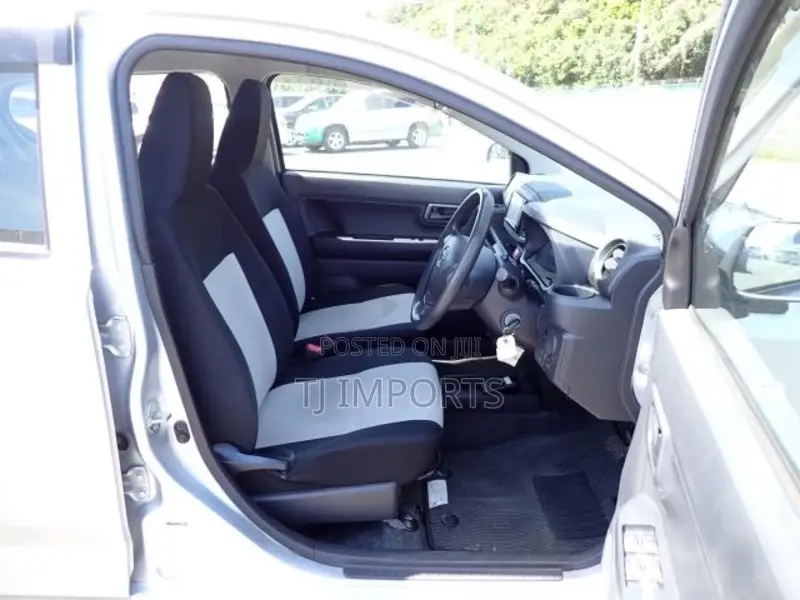 Daihatsu Mira 2019 Gray