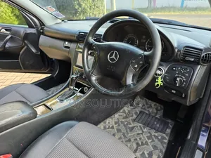 Mercedes-Benz C320 2006 Black