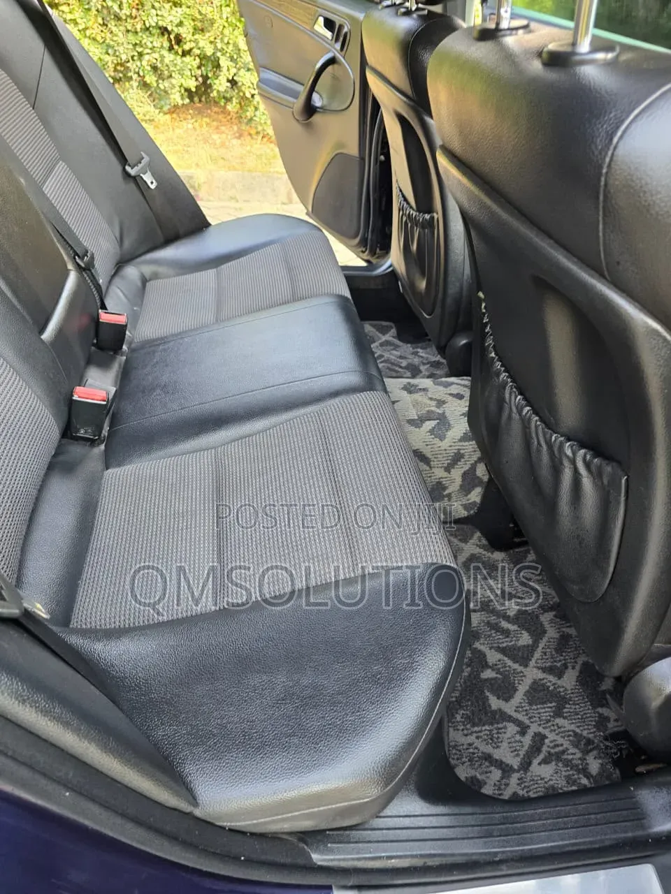 Mercedes-Benz C320 2006 Black