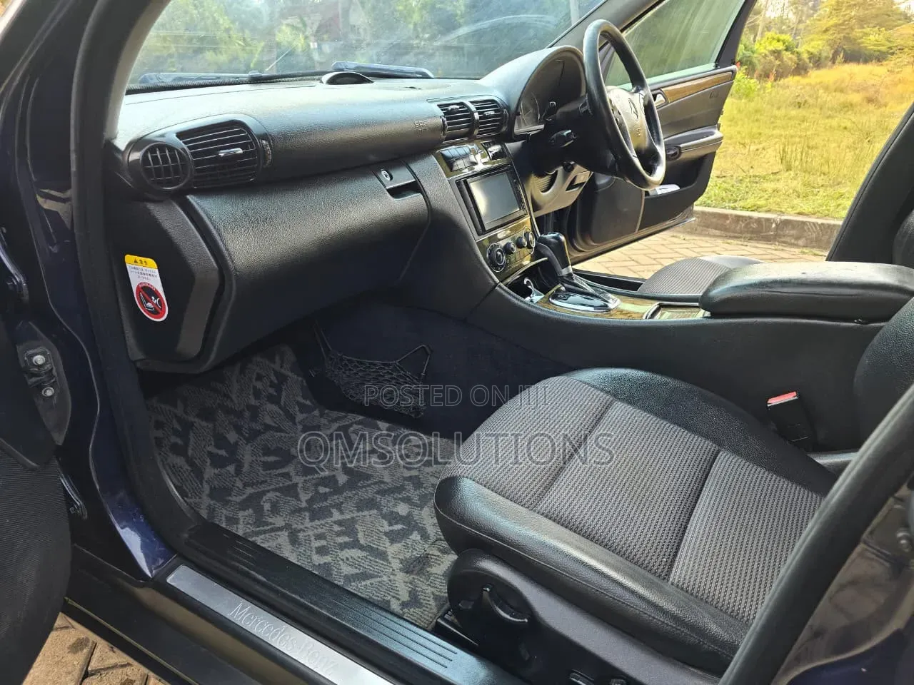 Mercedes-Benz C320 2006 Black