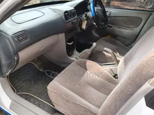 Toyota Corolla 1998 White