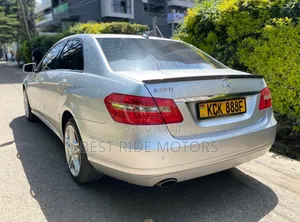 Mercedes-Benz E250 2009 Silver