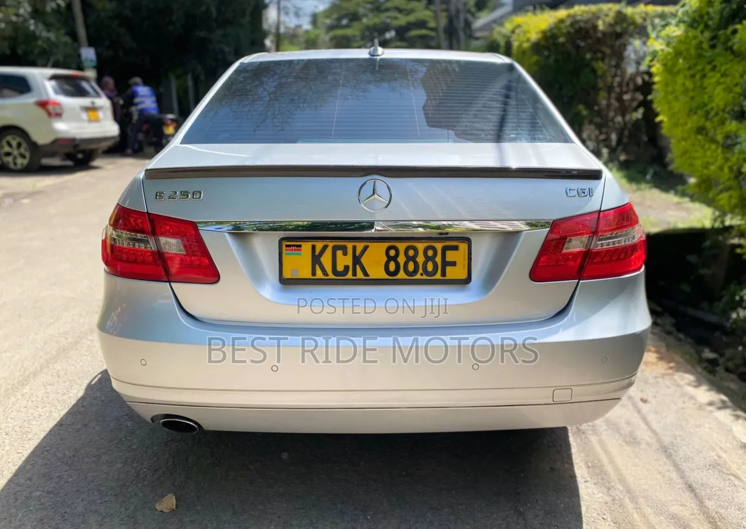 Mercedes-Benz E250 2009 Silver