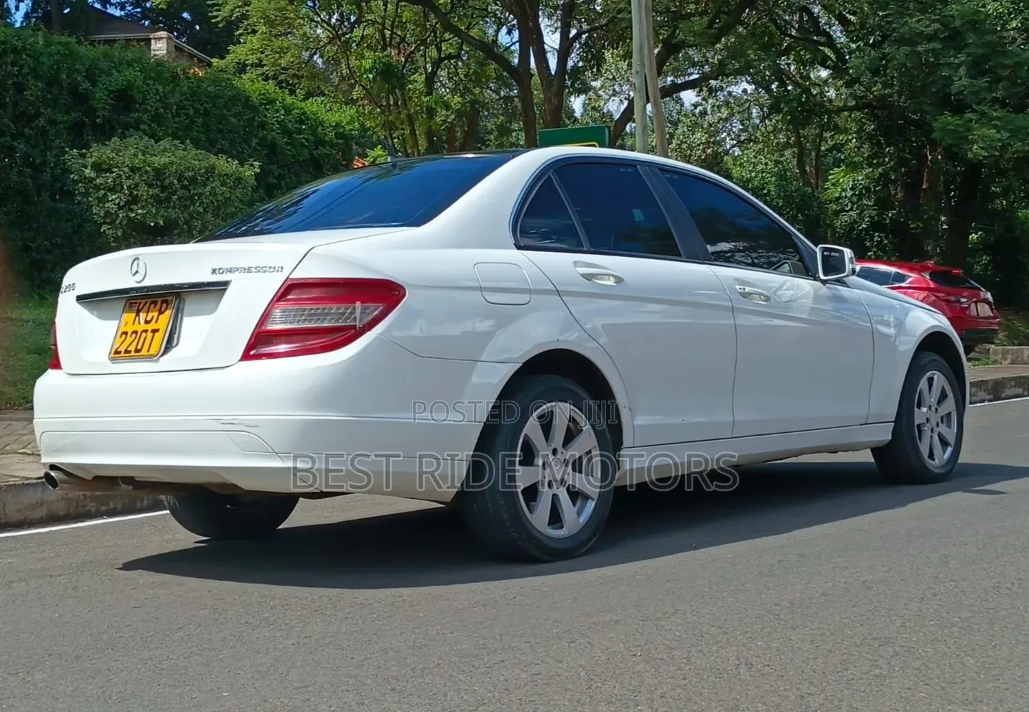 Mercedes-Benz C200 2010 White