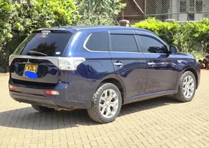 Mitsubishi Outlander 2015 Gray