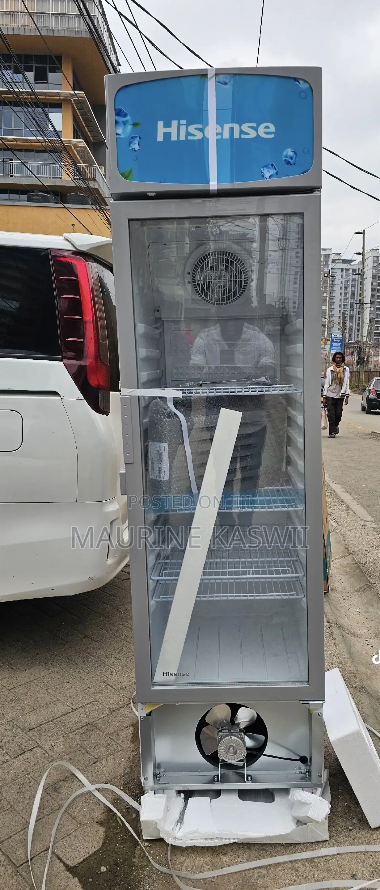 HISENSe 282 L Show Case Chiller