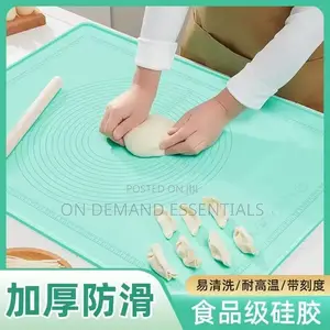 Non-Stick Silicone Kneading Mat