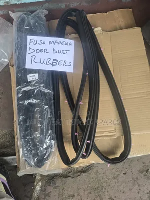 Mitsubishi Fuso Mahewa/Fighter Door Dust Rubbers