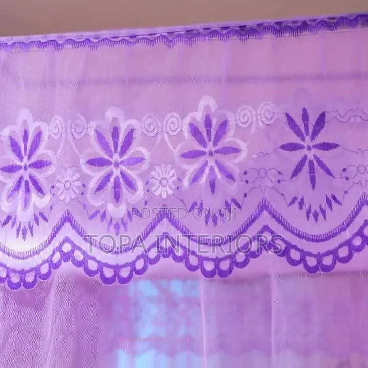 Purple Bed Curtain Mesh Mosquito Nets With 4 Stands