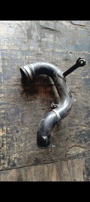 Intercooler Horse Pipe Toyota Hilux