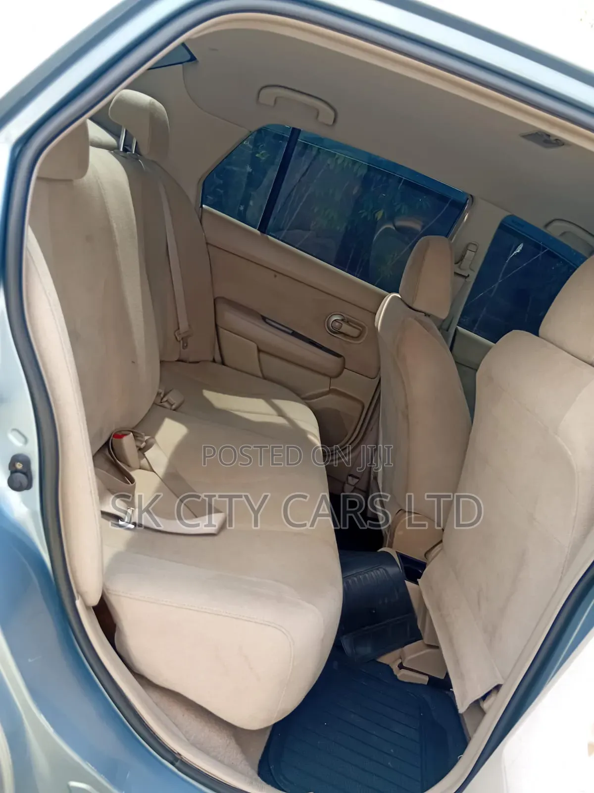Nissan Tiida 2006 Silver