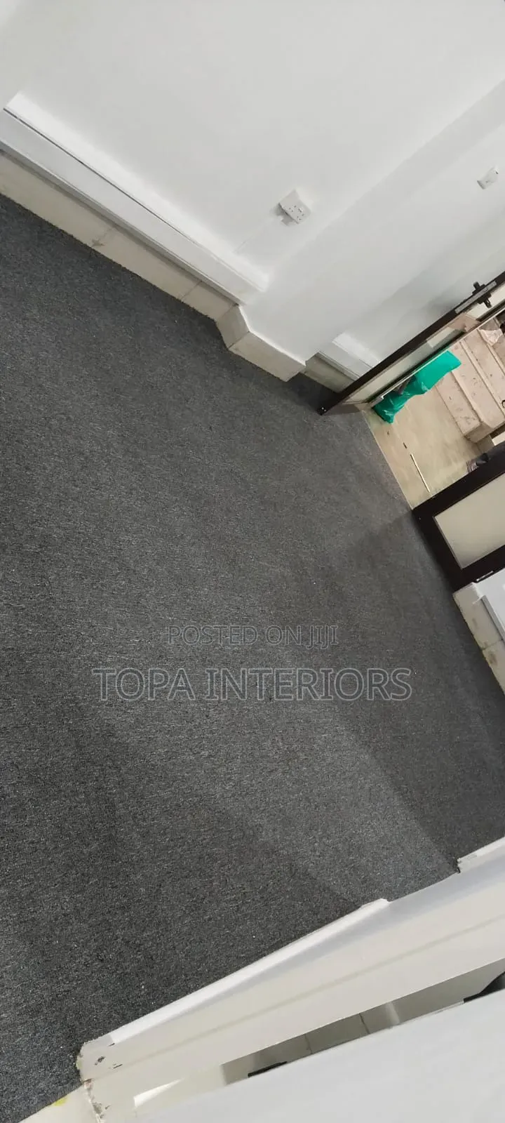 Office Floor Carpets Covering the Whole Floor Wall to Wall Carpeting