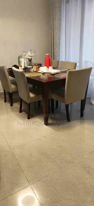 Dinning Sent 6 Seats
