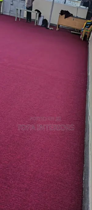 Floor Insulation Wall to Wall Flooring Carpets Installation