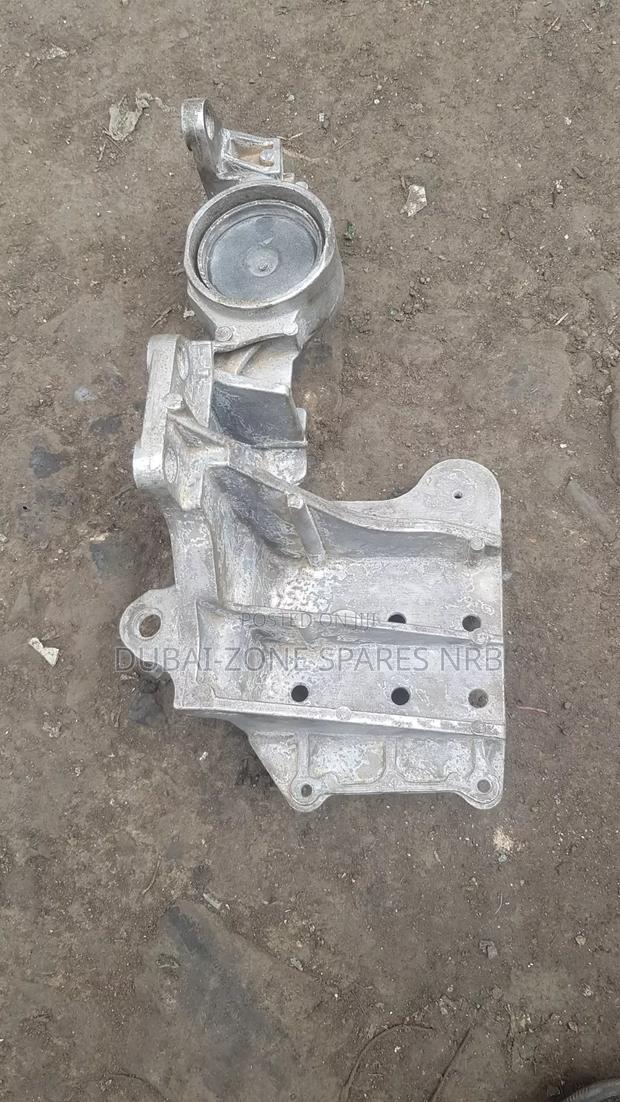 Gearbox Mount Nt31,dualis, Lafesta Available. - thumbnail 2