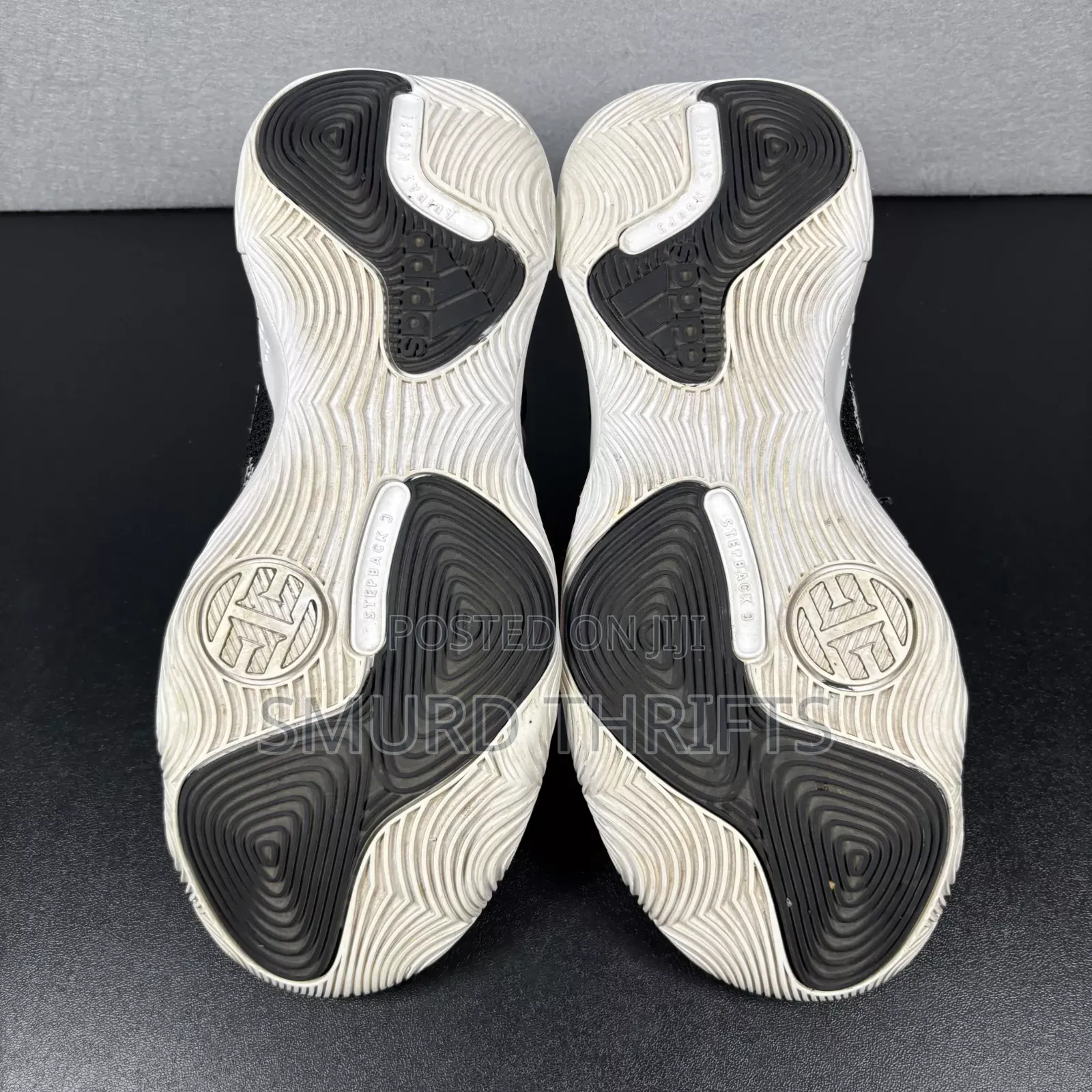 Adidas Harden Step Back 3