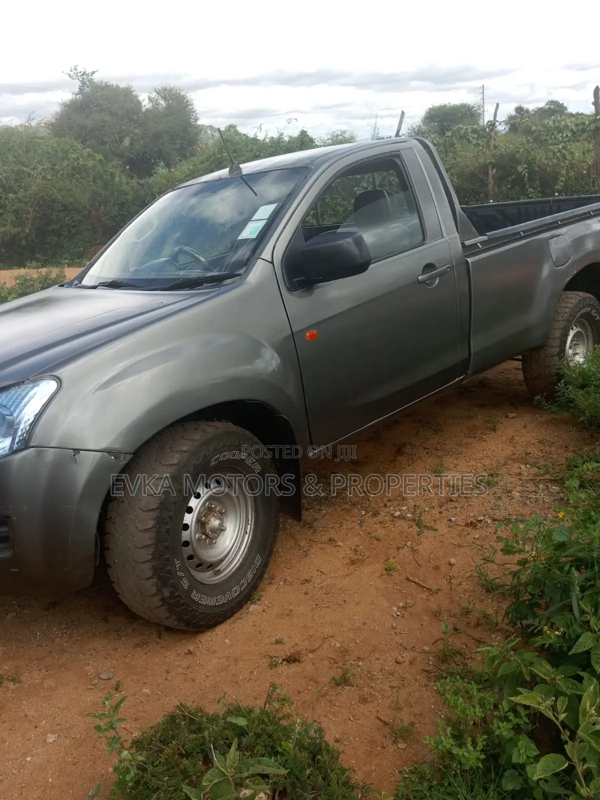 Isuzu D-MAX 2014 Gray