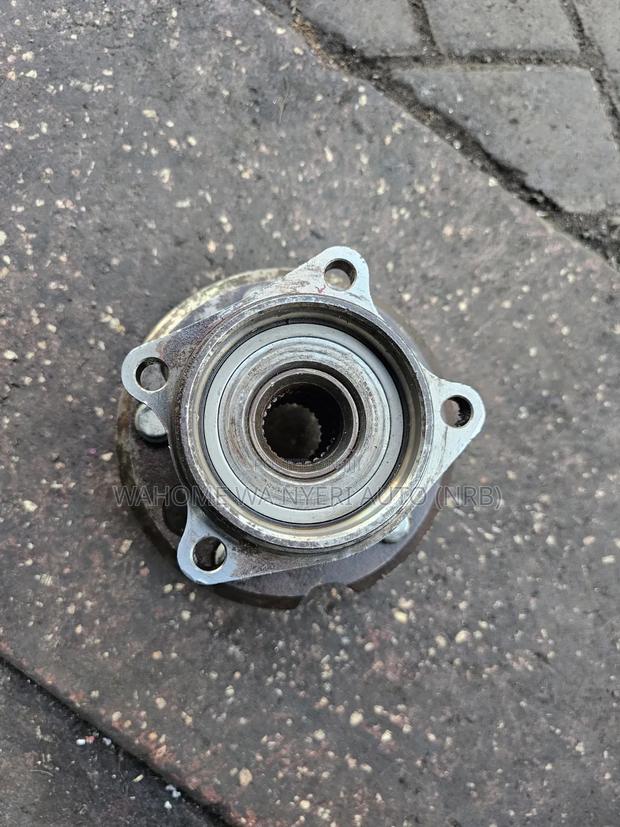 Rear Hub Voxy 4 Wheel