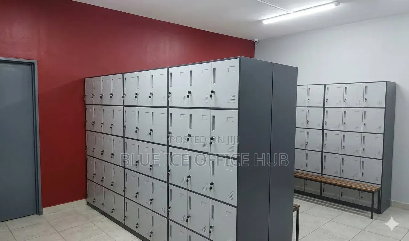 Metal 15 Door Staff School Cabinet