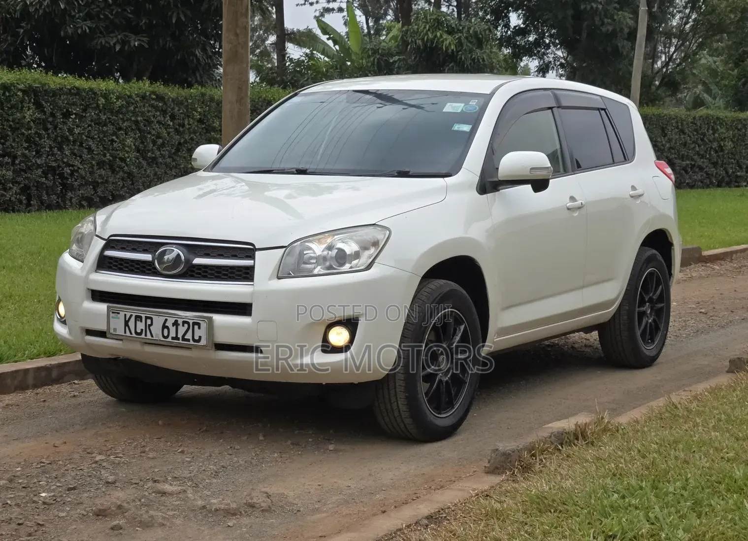 Toyota RAV4 2012 White