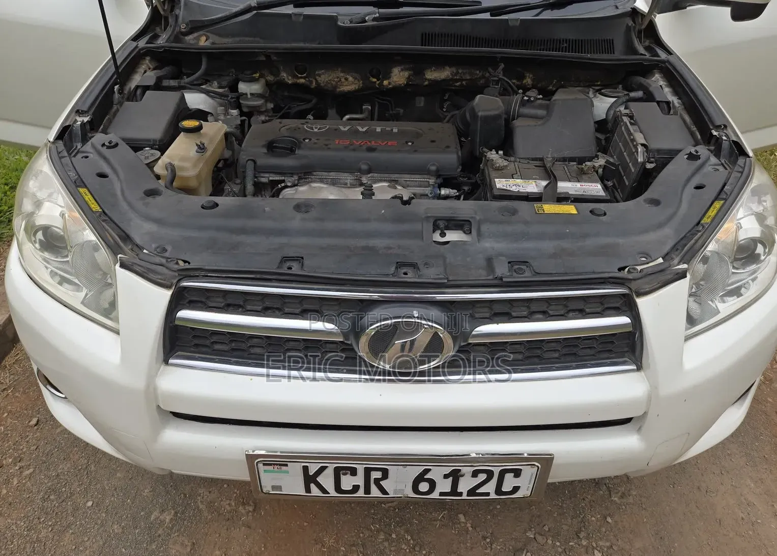 Toyota RAV4 2012 White