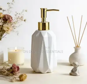 Light Luxury Ceramic Soap Dispenser