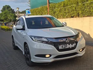 Honda Vezel 2016 White