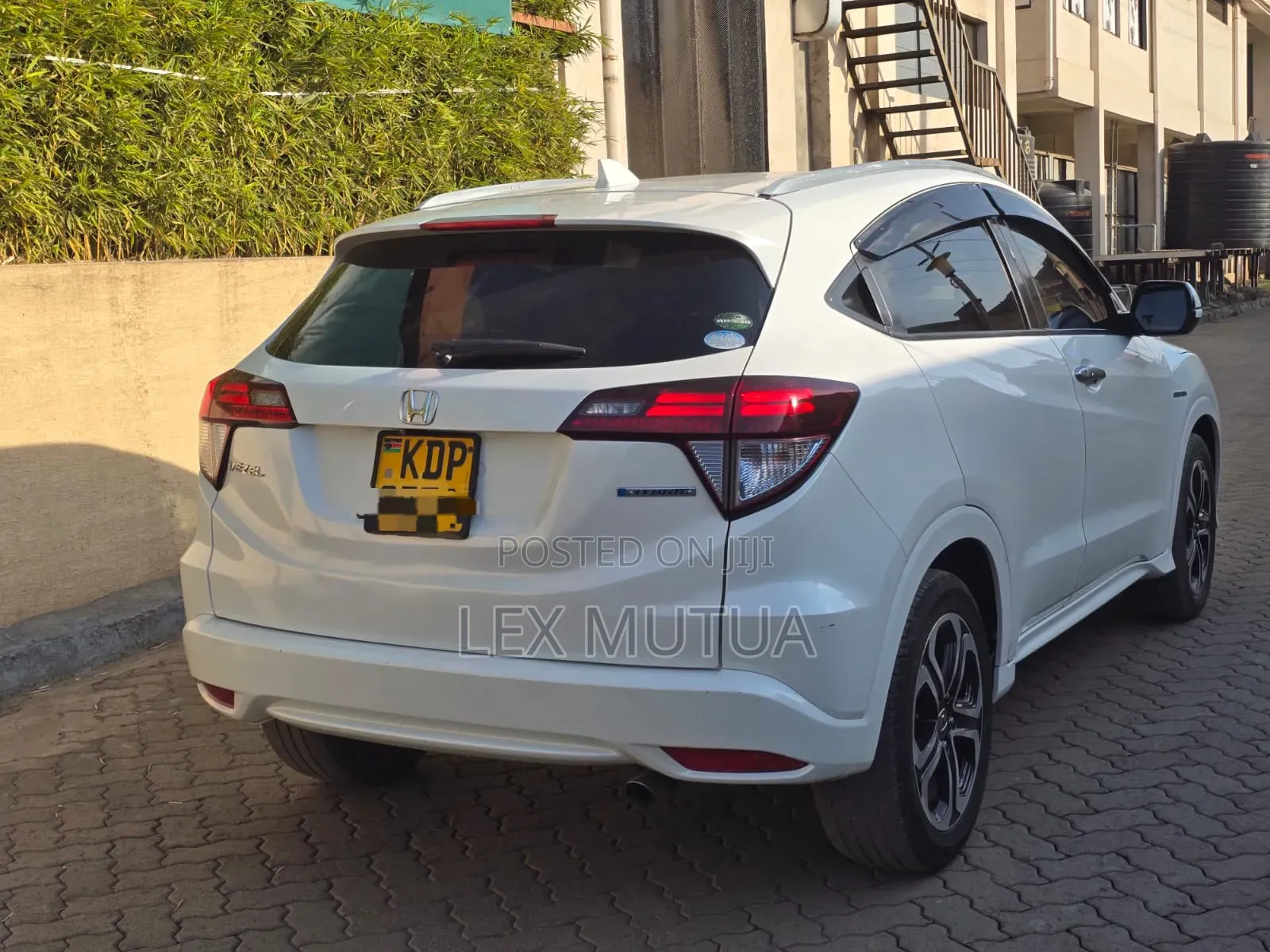 Honda Vezel 2016 White