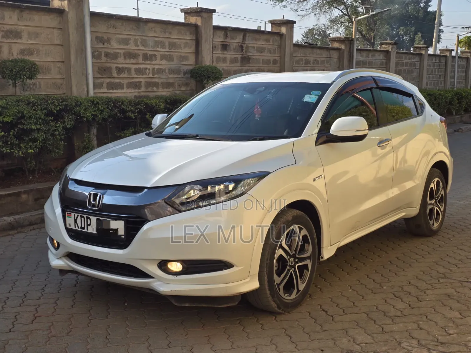 Honda Vezel 2016 White